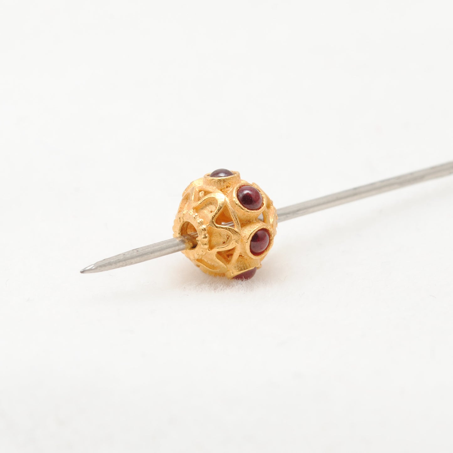 18 Karat Gold Studded Stone Rondelle Beads 8mm Findings