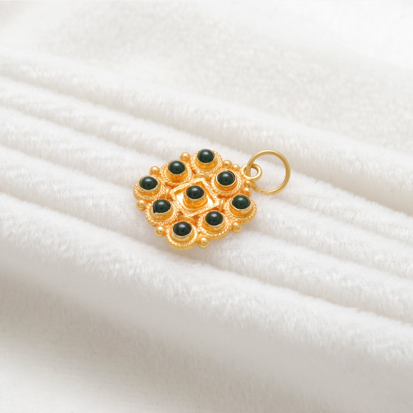 18k Yellow Gold Stone Studded Cushion Charm Pendent 15mm