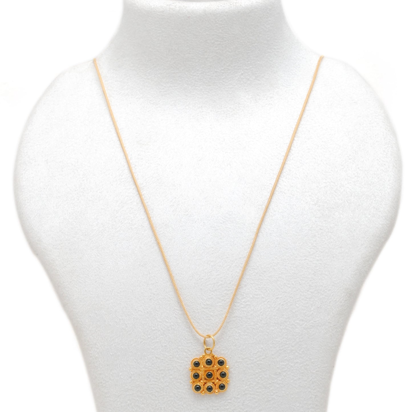 18k Yellow Gold Stone Studded Cushion Charm Pendent 15mm