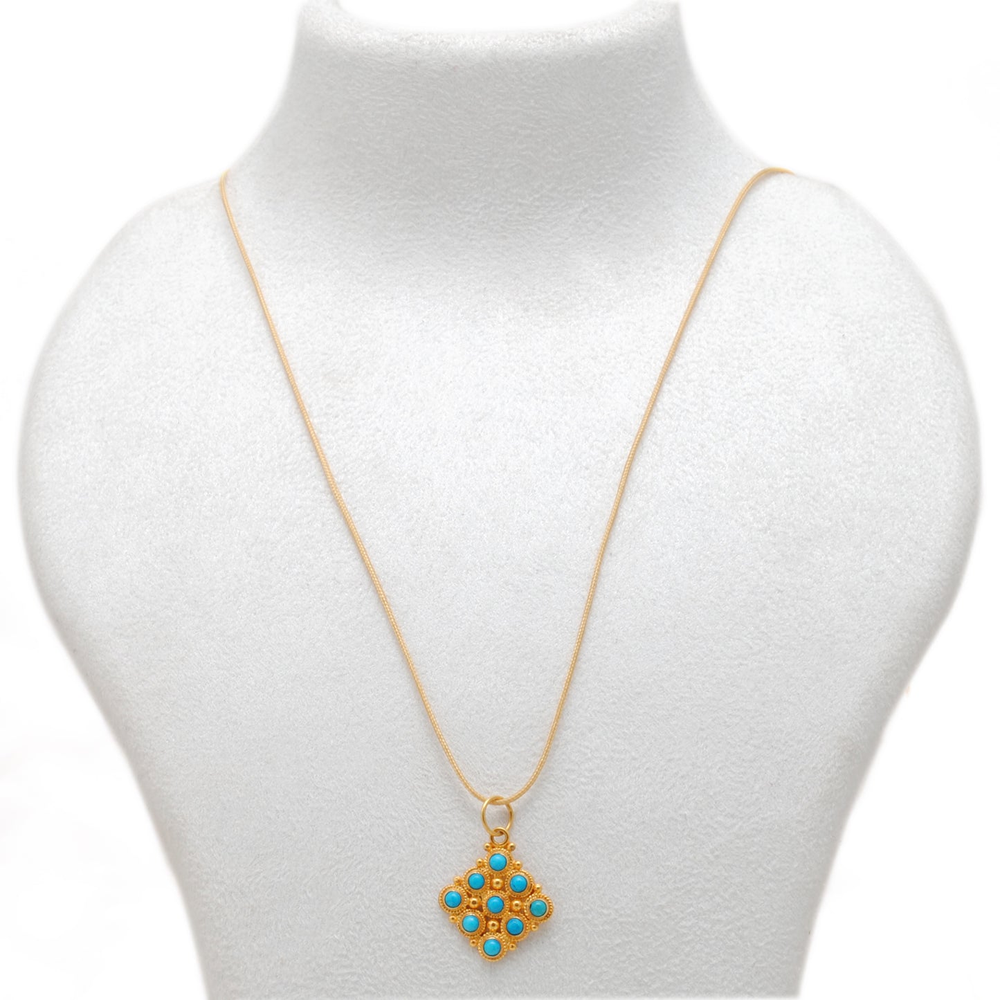 14mm Solid 18k Gold Cushion Pendant Blue Stone