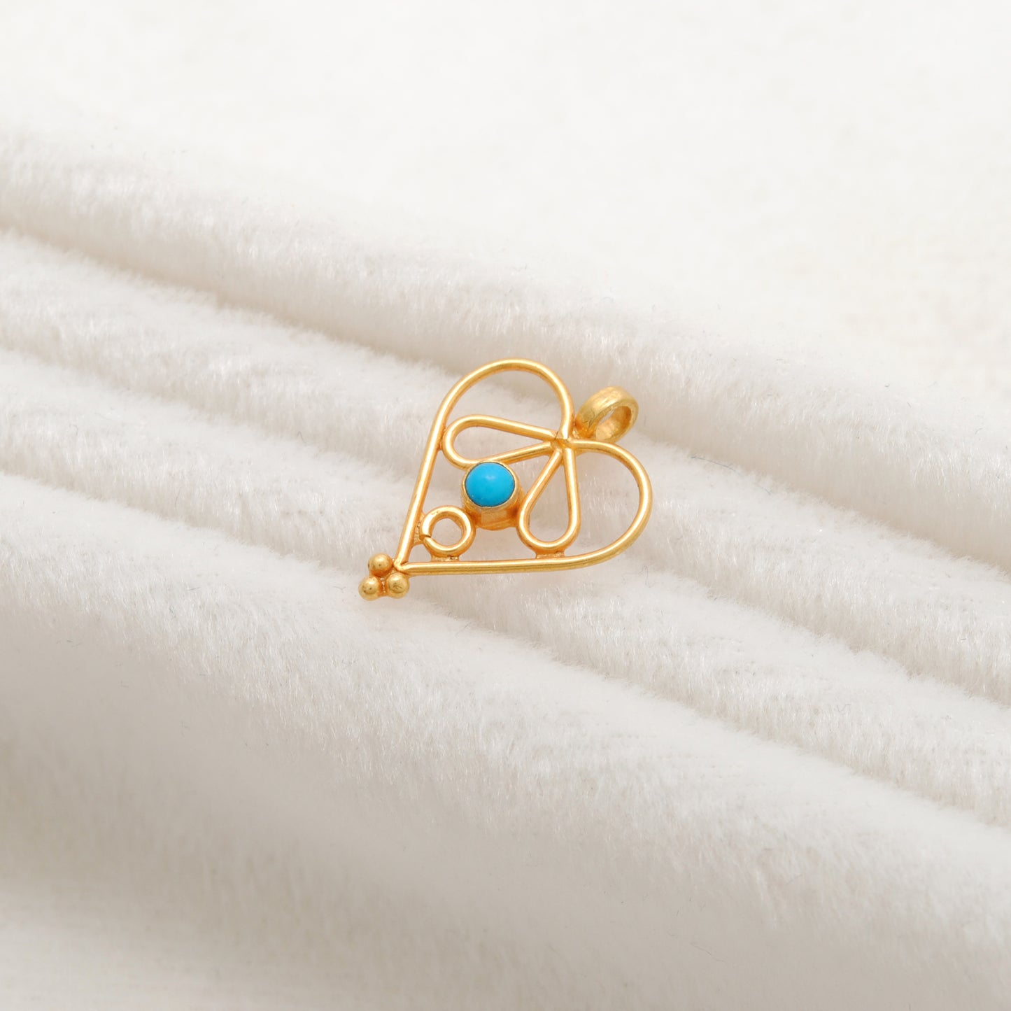 Love Heart Charm 18k Gold Pendant