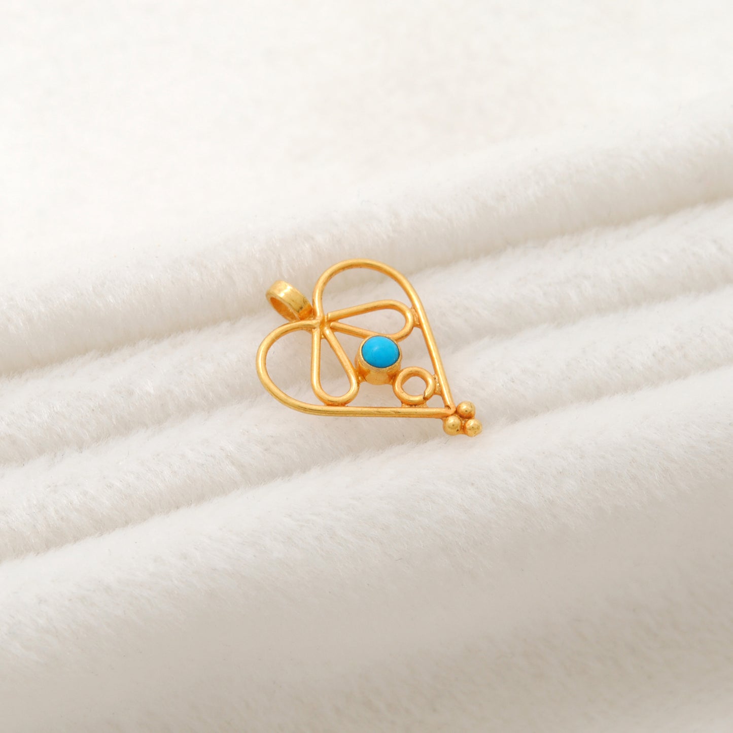 Love Heart Charm 18k Gold Pendant
