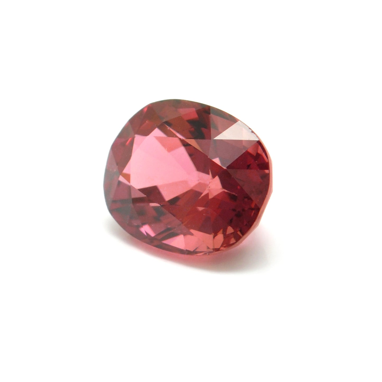 SAR Gems African Tourmaline Oval Gem, 7.70ct, 10.5x13.5mm, Pure Faceted Brilliance