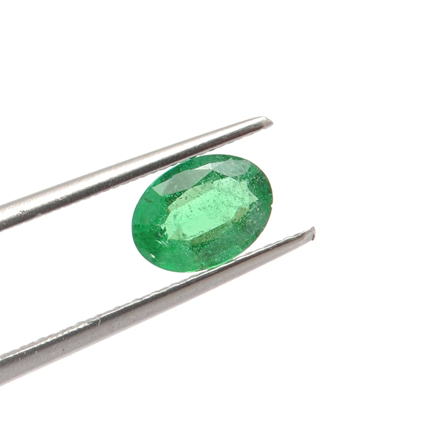 Natural Zambian Emerald Faceted Oval 0.95 Carat (5.5x8.5mm) Gemstone by SAR Gems