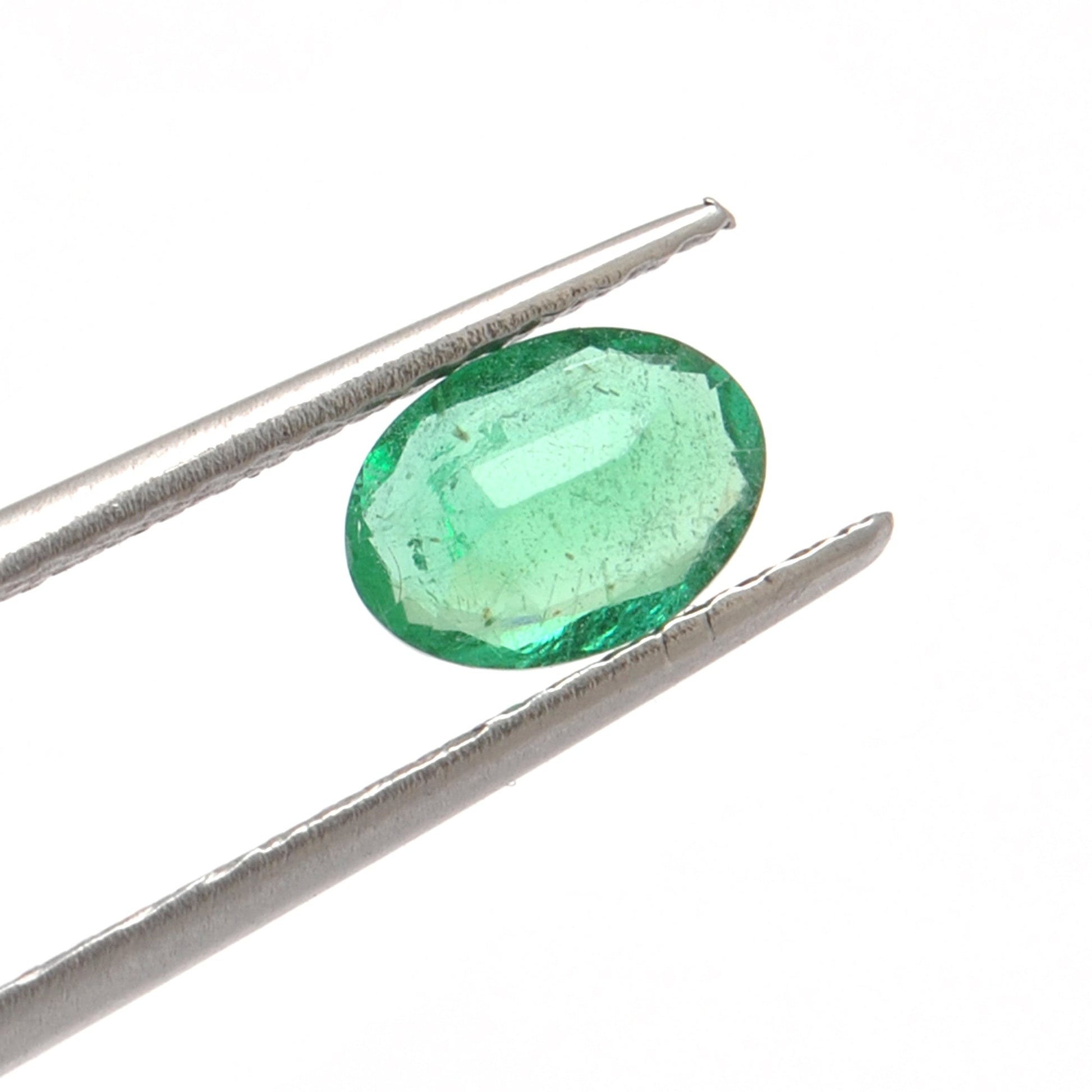Natural Zambian Emerald Faceted Oval 0.95 Carat (5.5x8.5mm) Gemstone by SAR Gems