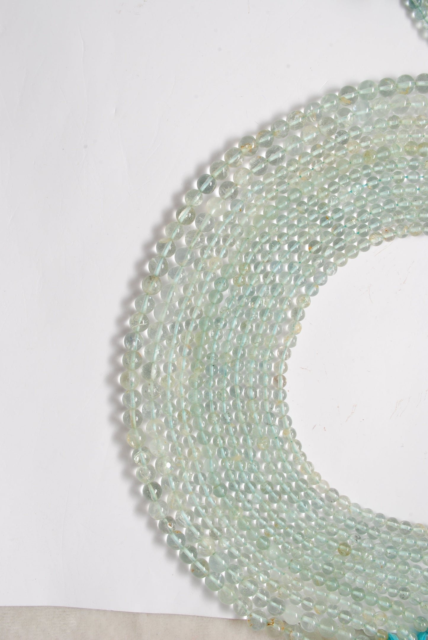 Natural Aquamarine Round Gemstone Beads, 4-5mm – 15" Strand – Handmade Jewelry