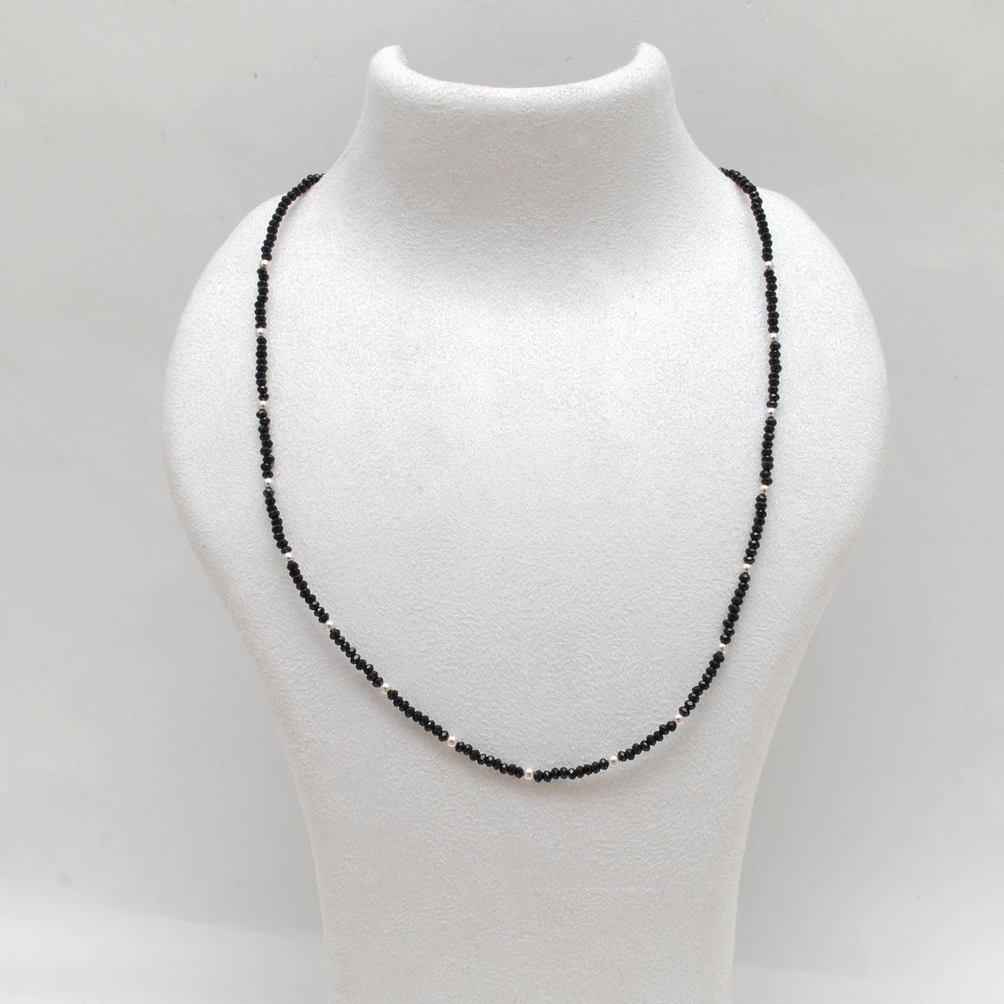 Natural Black Spinel Beaded Women Necklace