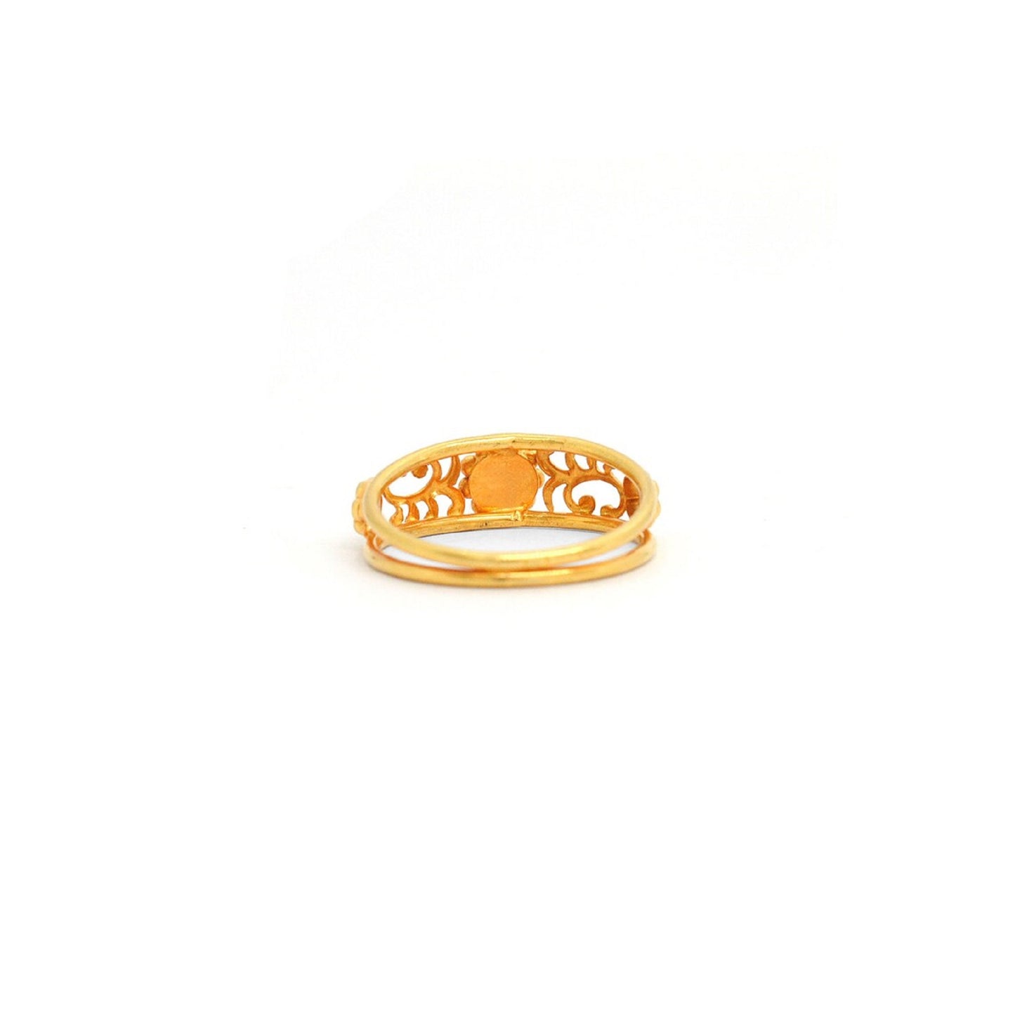 18k Solid Yellow Gold Vintage Ring 7 US
