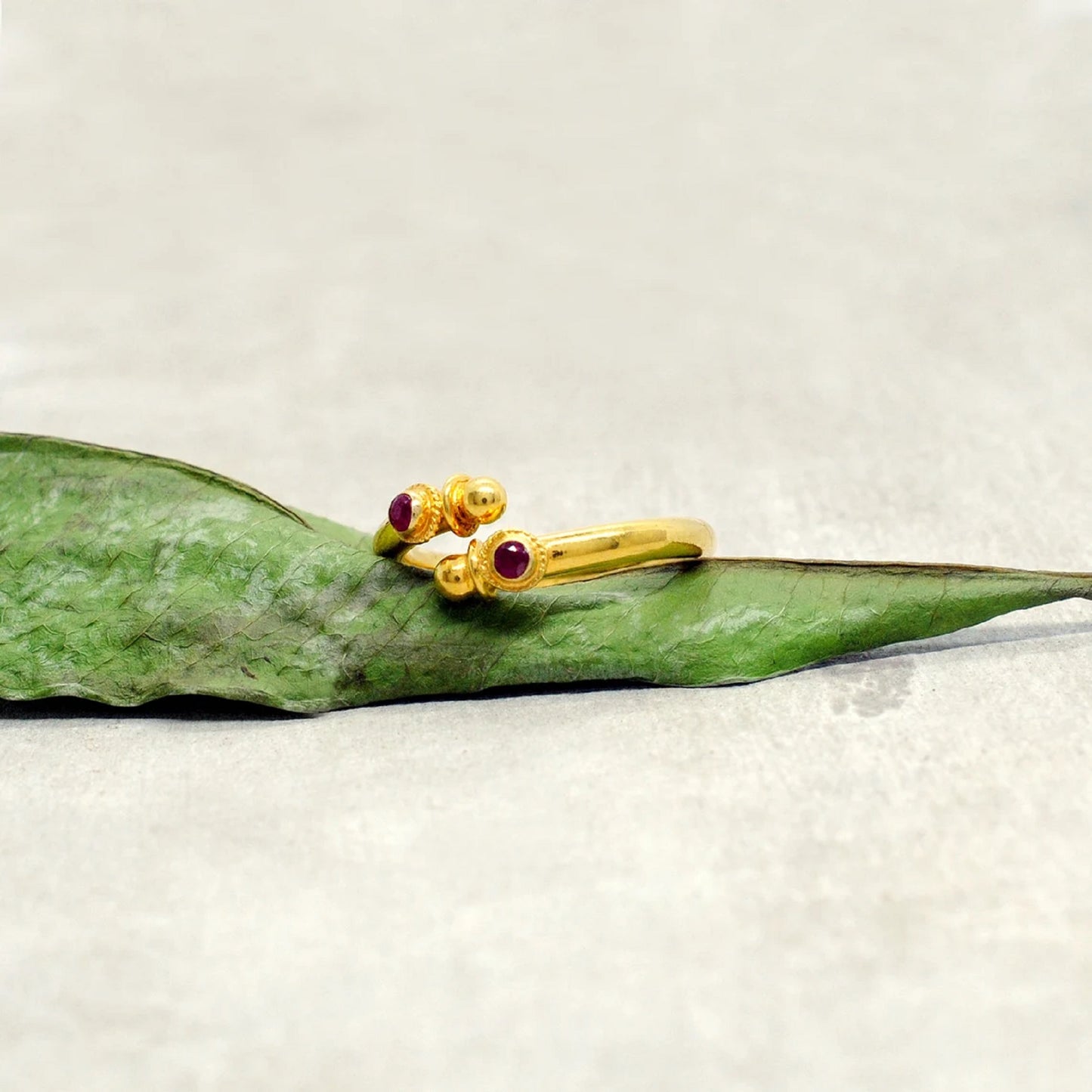 18k Solid Yellow Gold Ruby Bypass Ring 8 Size