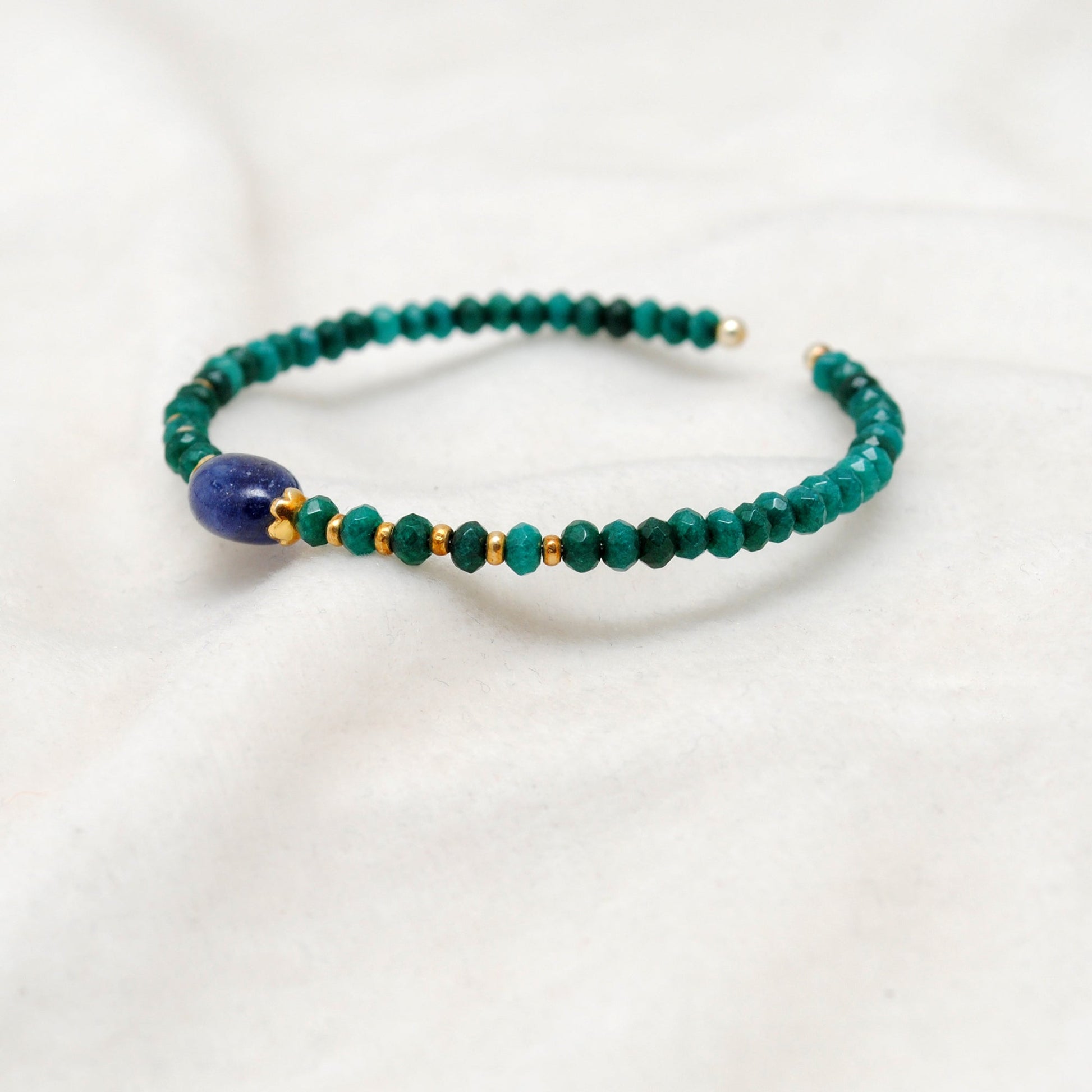 925 Sterling Silver Green Jade & Blue Sapphire Stretchable Beaded Bracelet - Sar Gems