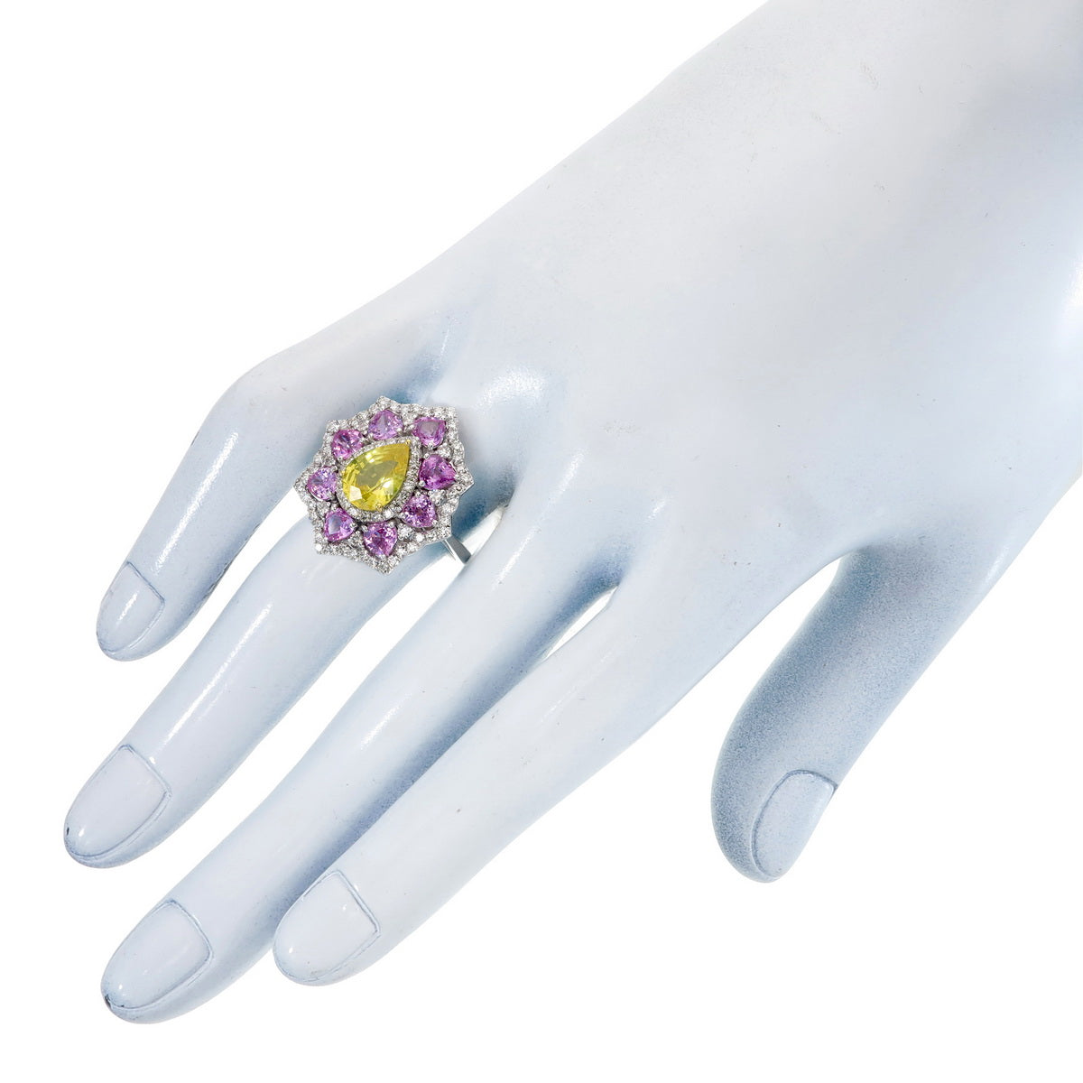 The Dahlia Ring