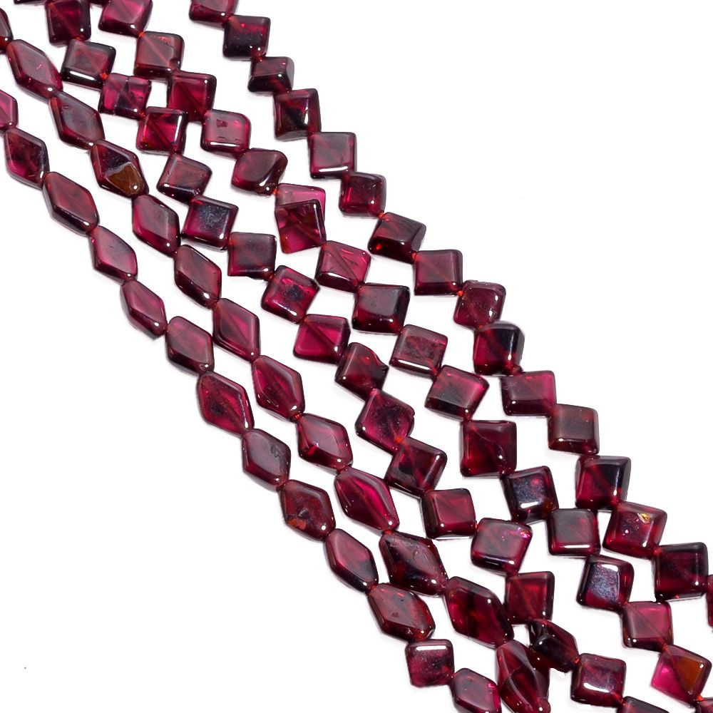 Garnet Plain Beaded Beads-6-7.5mm Size And Square Shape
