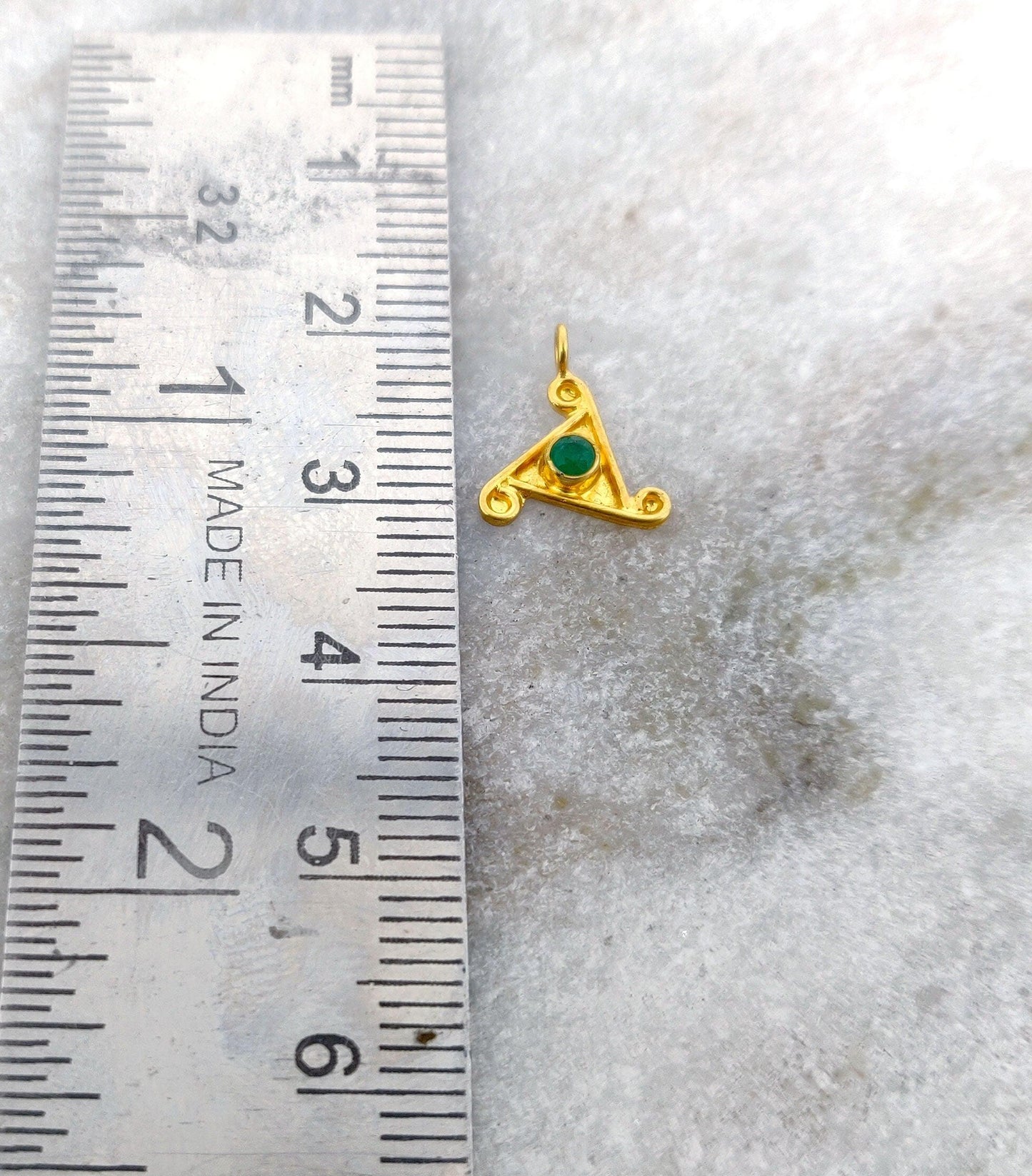 18k Yellow Gold Fancy Charm Pendant for Customized Jewelry - Sar Gems