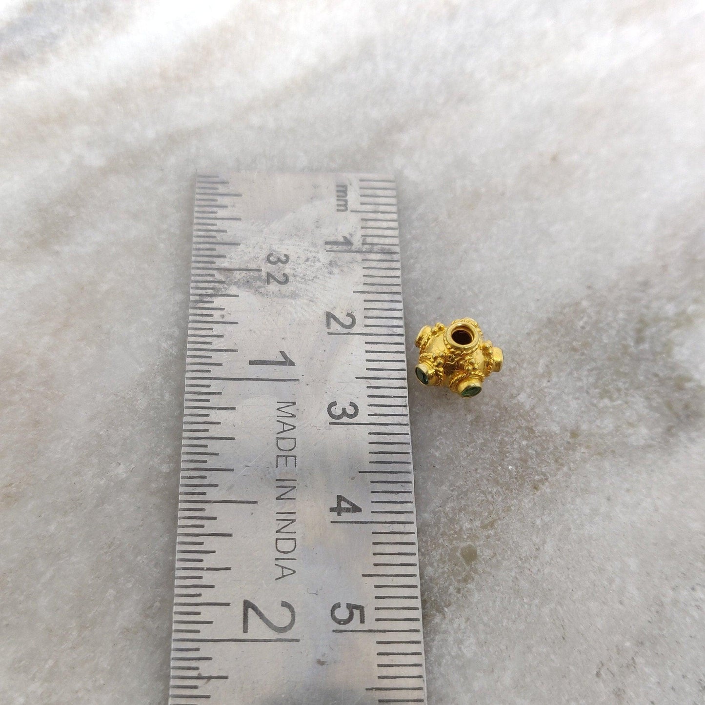 18K Gold Round Spacer Beads with Emerald