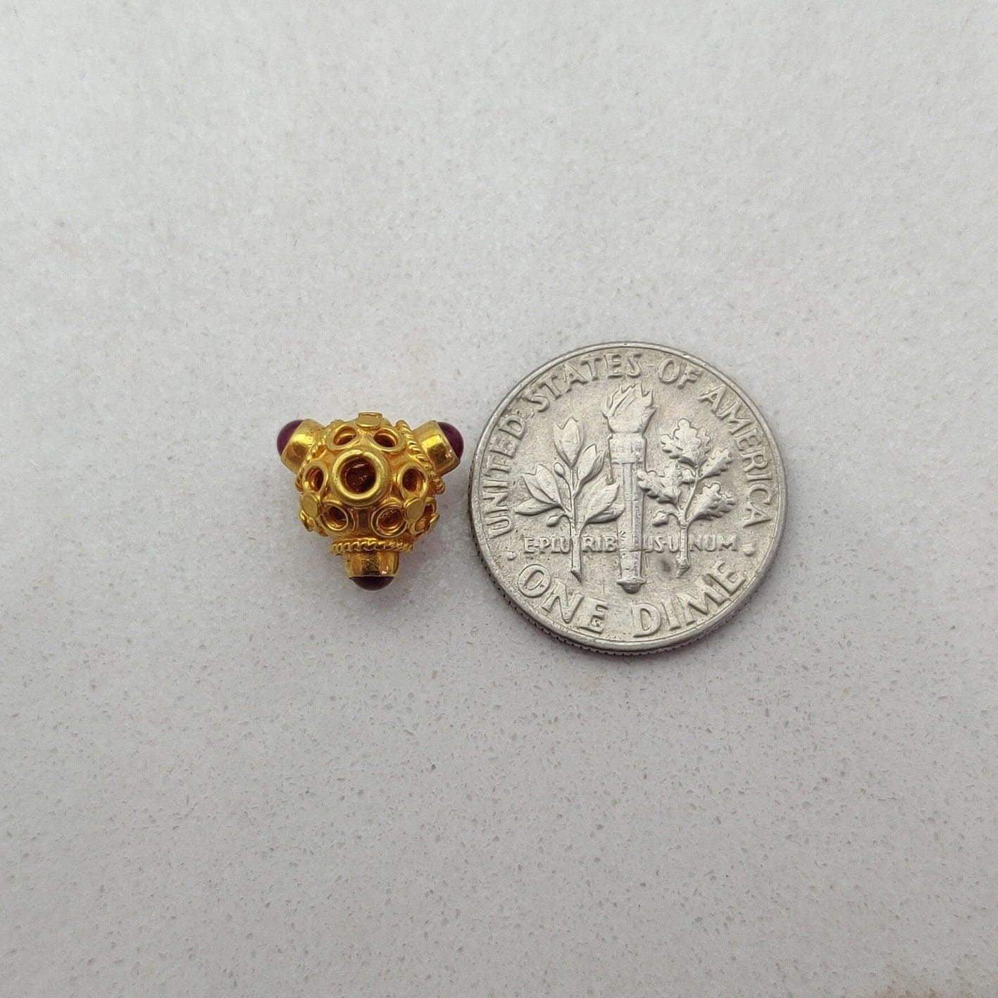 18 Carat Gold Stone Studded fancy Beads 9mm DIY Crafts