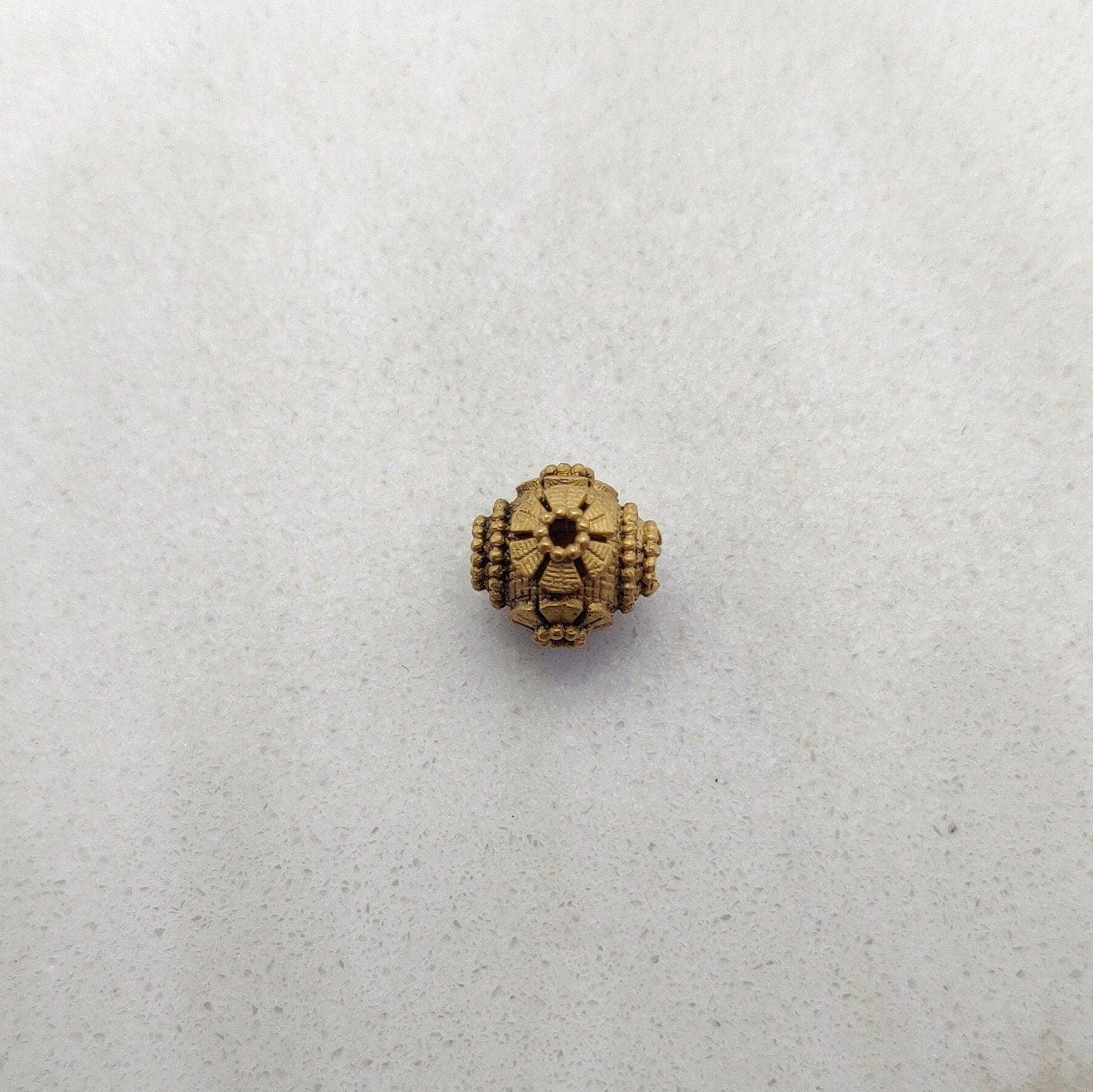 18 Karat Gold Textured Ball Spacer Beads 7.5mm
