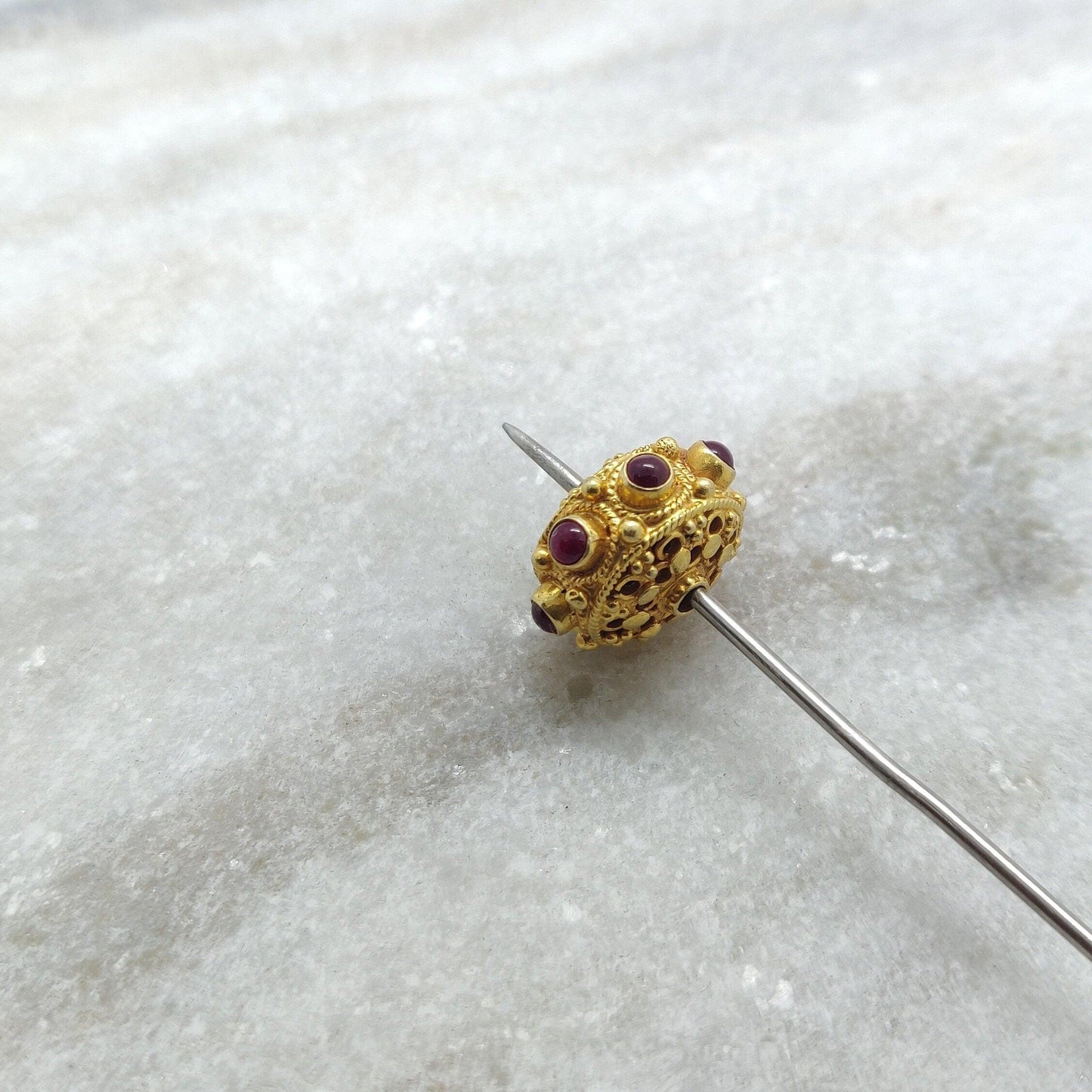 18K Gold Ruby Antique Rondelle Beads 9x14mm