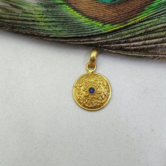 18k Solid Gold Antique Sapphire Pendant