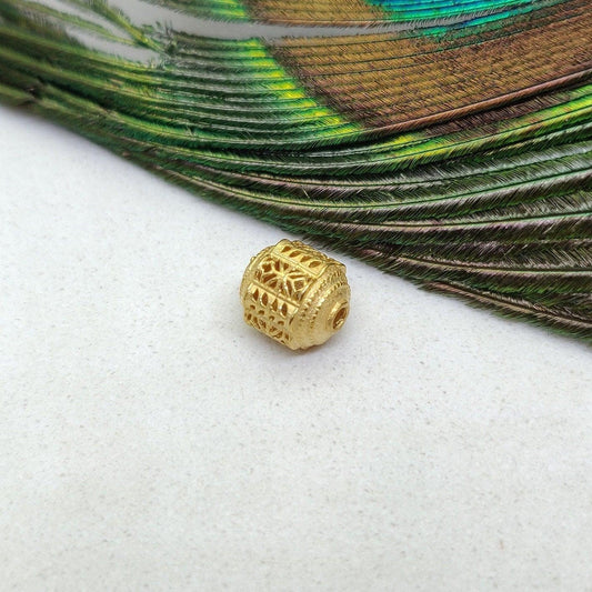18 Karat Solid Yellow Gold Tube Spacer Fancy Beads 8mm