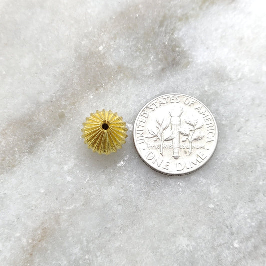 18k Yellow Gold Fluted Roundel Beads - view 3