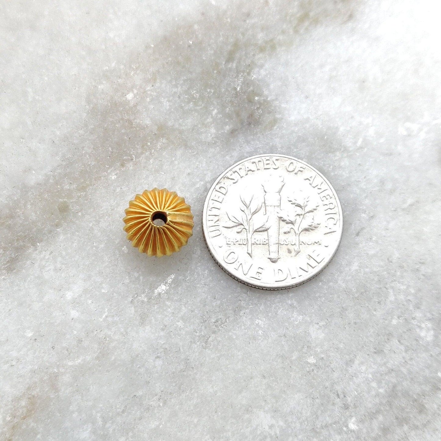 18KTT Gold Fluted Ball Spacer Beads 7x9mm