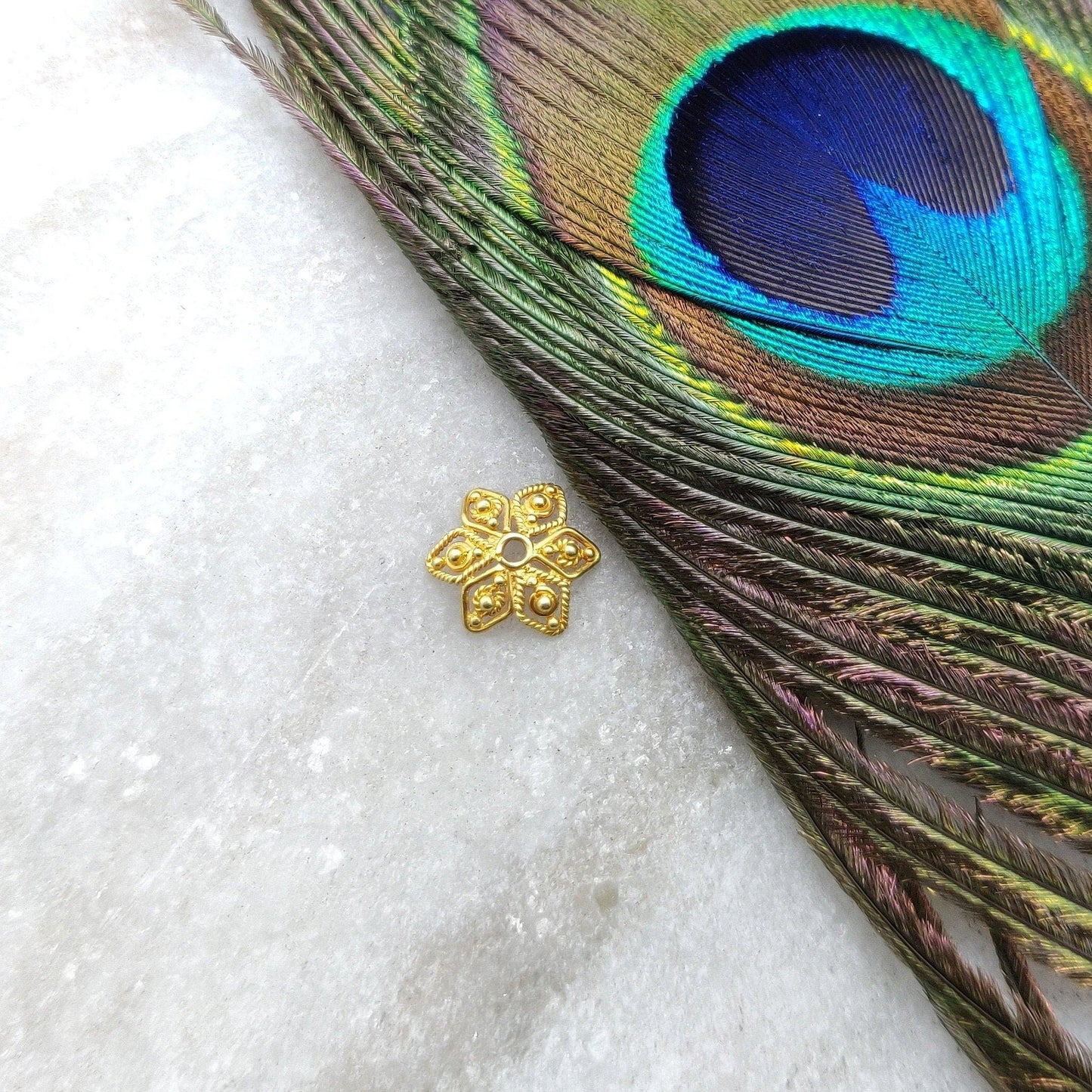 18K Yellow Gold-Plated Filigree Star Bead Cap Jewelry Finding 11mm