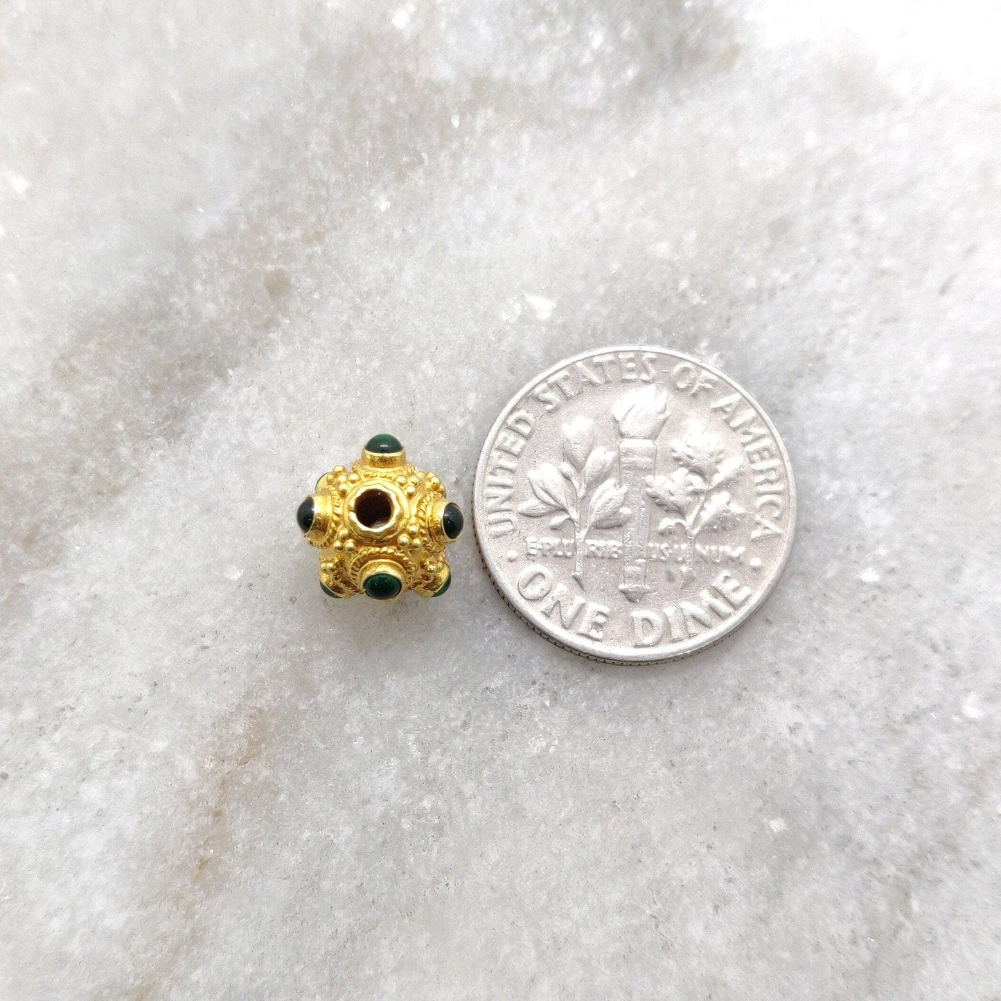 18K Gold Emerald Ball Spacer Beads 8mm