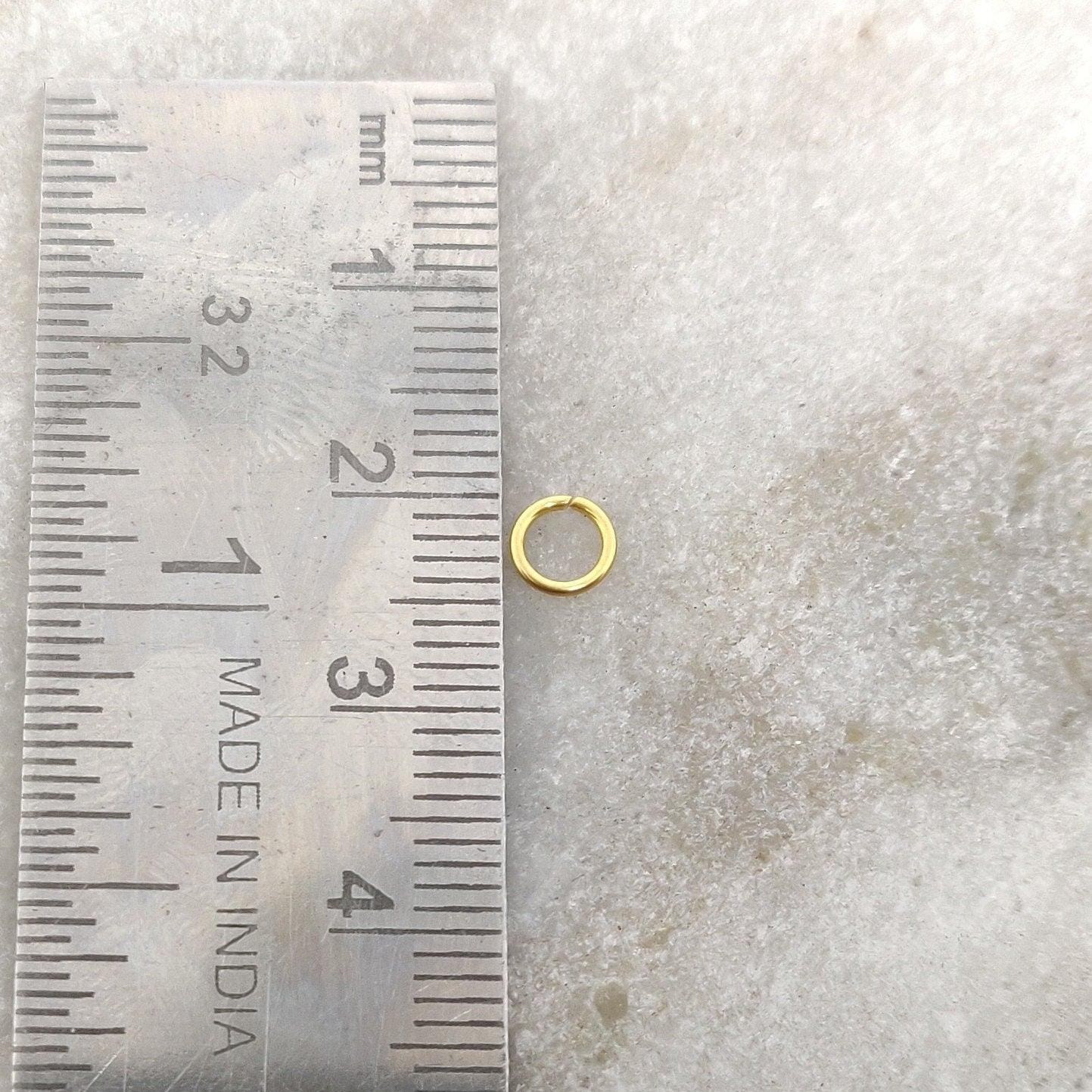 18 Carat Gold Plain Jump Ring Sold as 4 pc: Smooth Finish