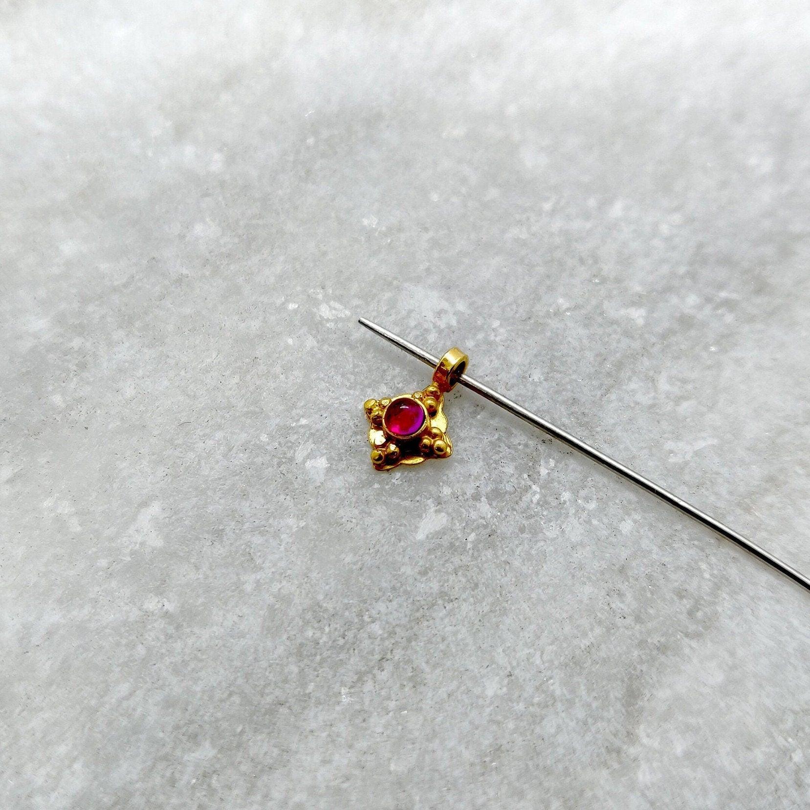 18k Solid Yellow Gold Square Charm Pendant 6x8mm - Sar Gems