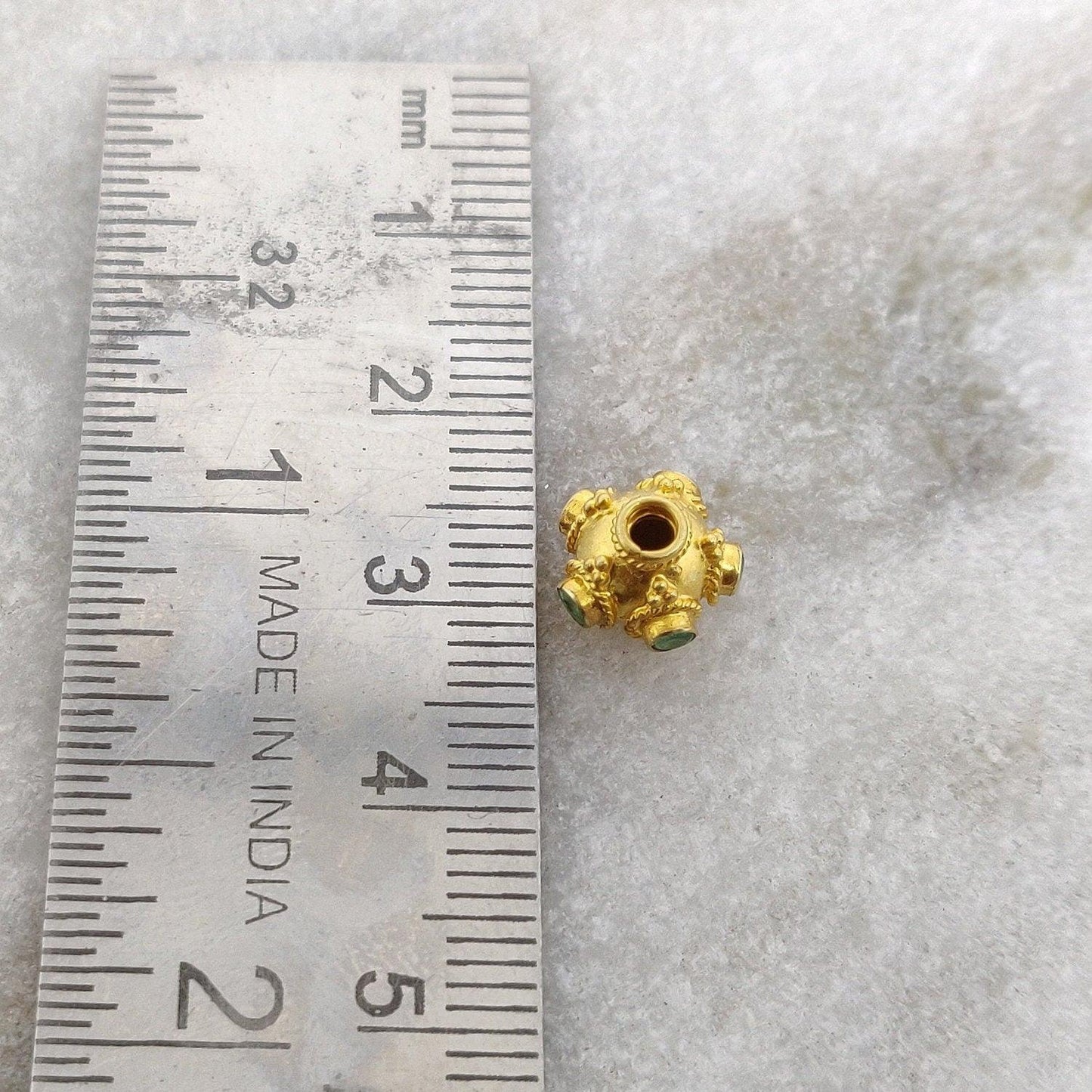 18K Gold Stone Studded Rondelle Beads 7.5mm