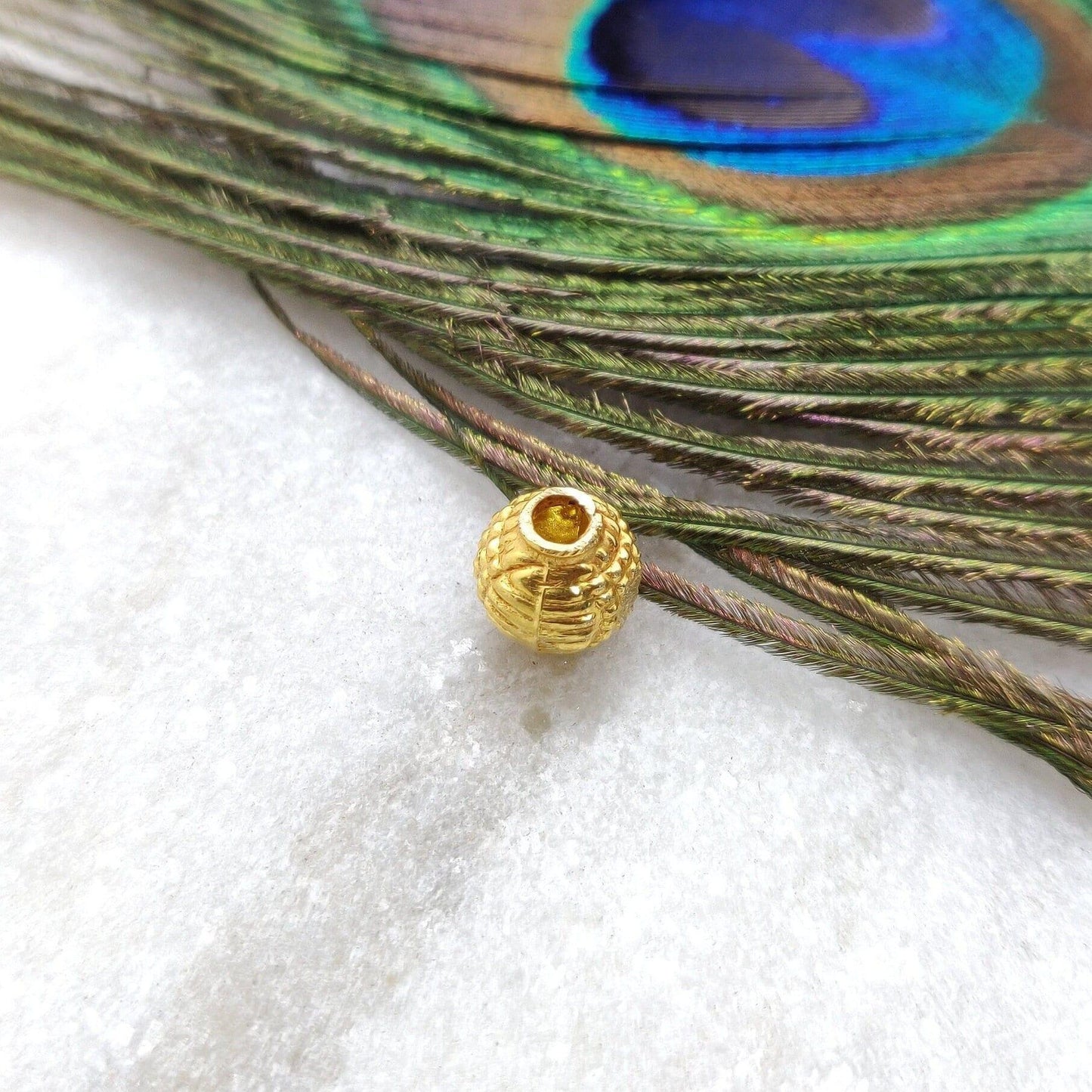 18 Karat Yellow Gold Oval Gold Spacer Bead Components 8x9mm