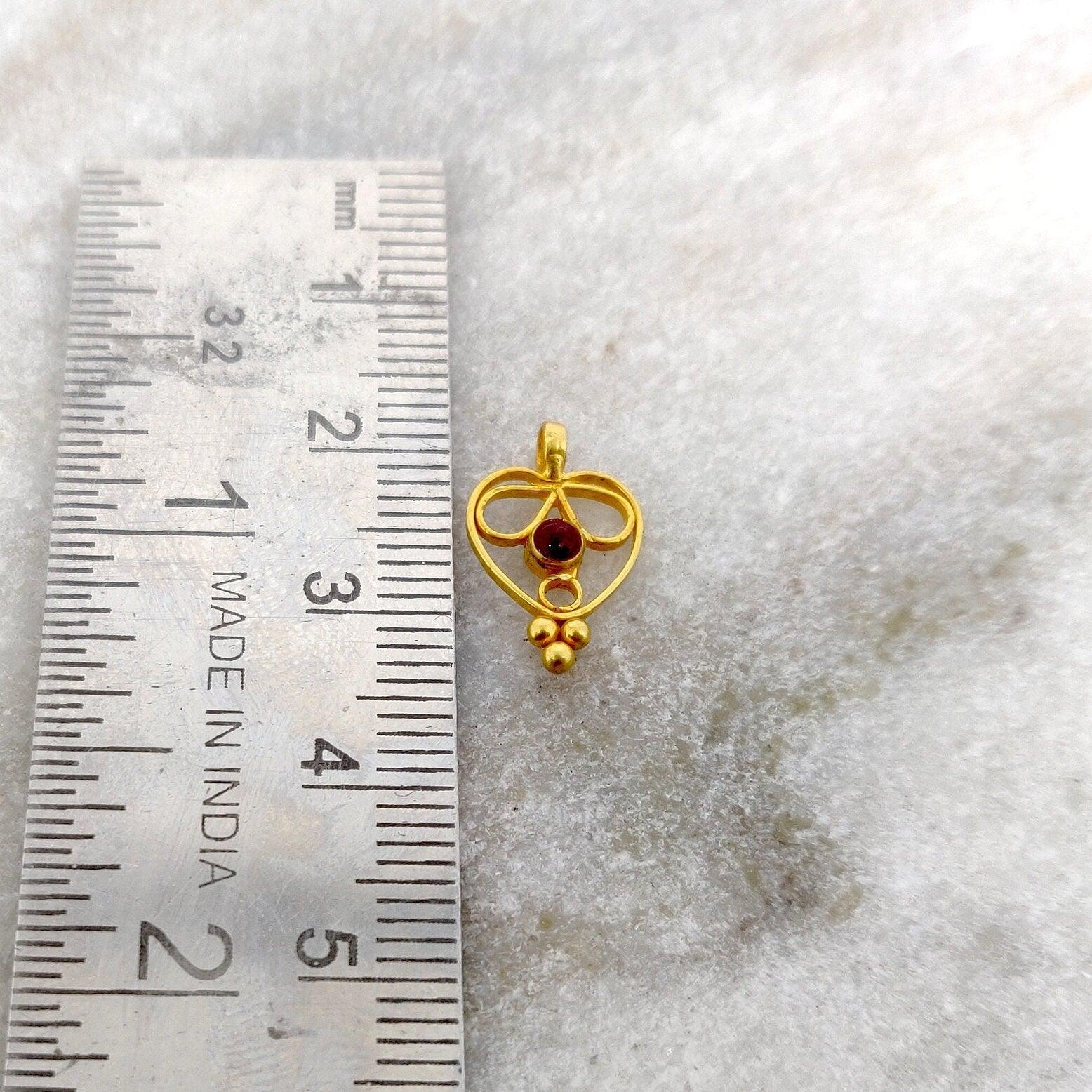 18k Solid Yellow Gold Heart Shape Charm Pendant 15mm - Sar Gems