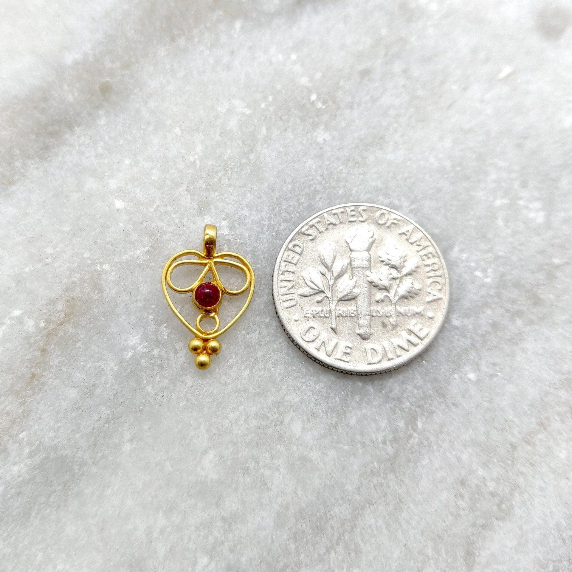 18k Solid Yellow Gold Heart Shape Charm Pendant 15mm - Sar Gems