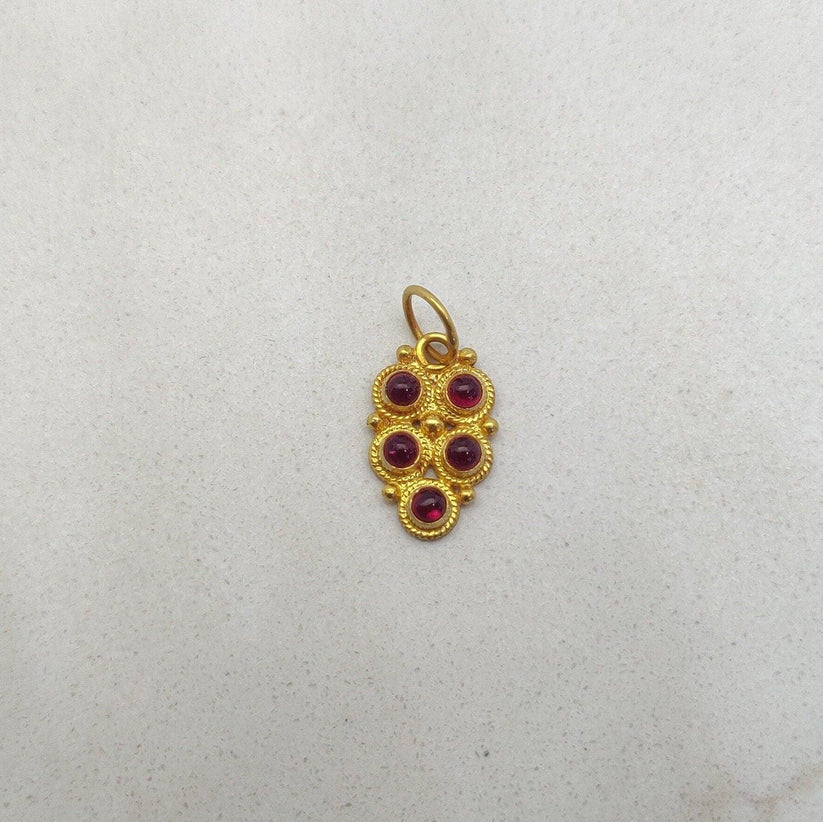 18k Yellow Gold Fancy Stone Studded Charm Pendant 15mm