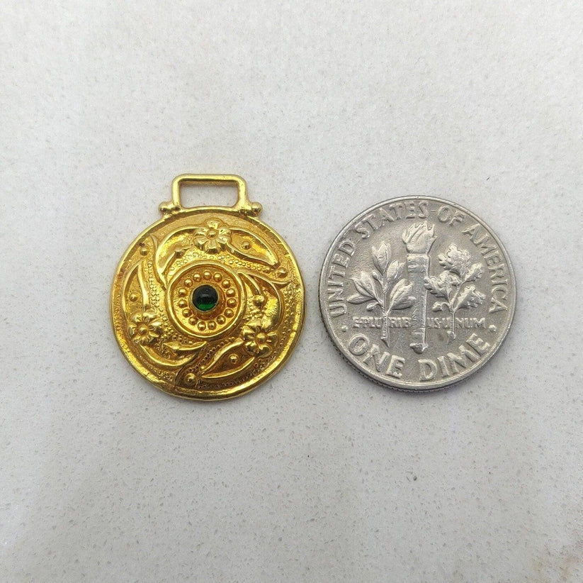 18k Solid Yellow Gold Emerald Vintage Pendant 18mm