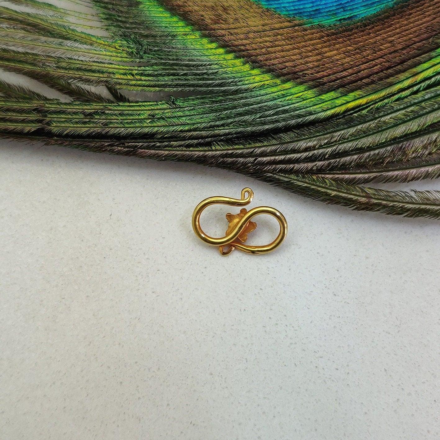 18 Karat Gold Ruby Gem Studded S Clasp Hook Finding: Red