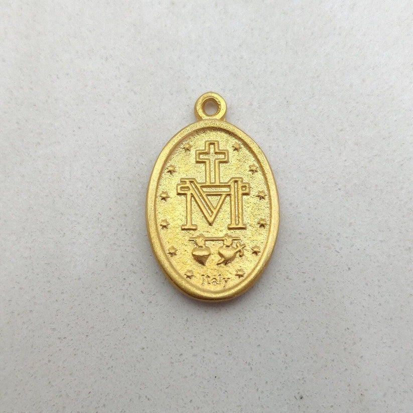 Vintage 18k Gold Religious Charm Pendant