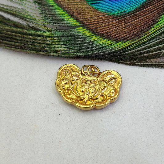 18k Yellow Gold Handmade Designer Pendant