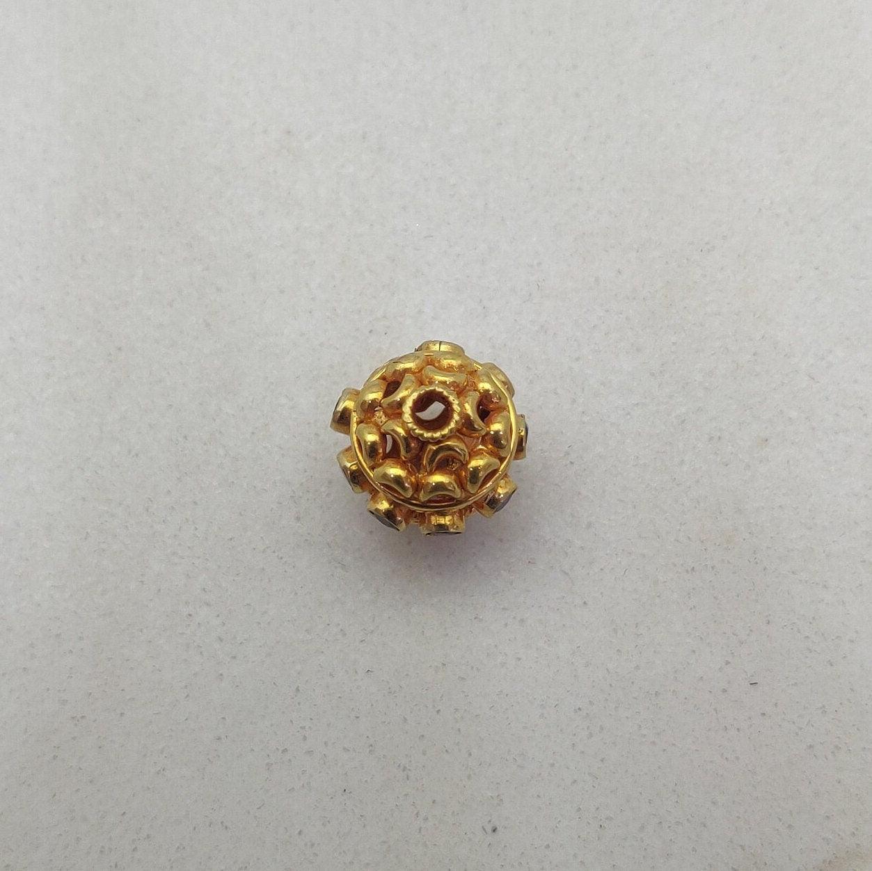 18 Karat Gold Stone Studded Oval Spacer Beads 15x11mm