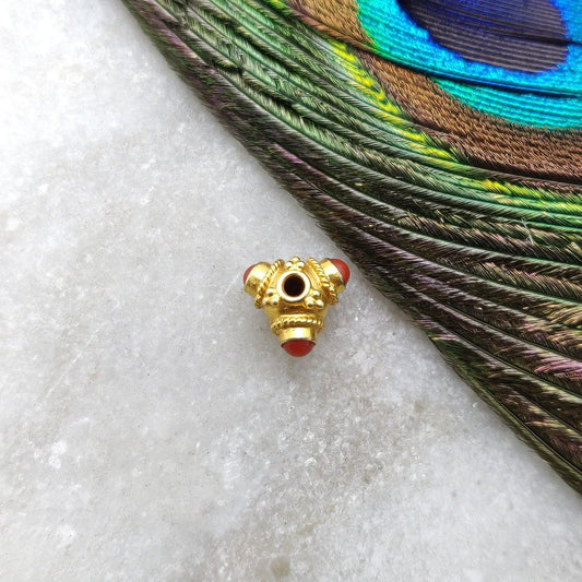18 Karat Gold Spacer Beads Coral Stone Triangle DIY Craft