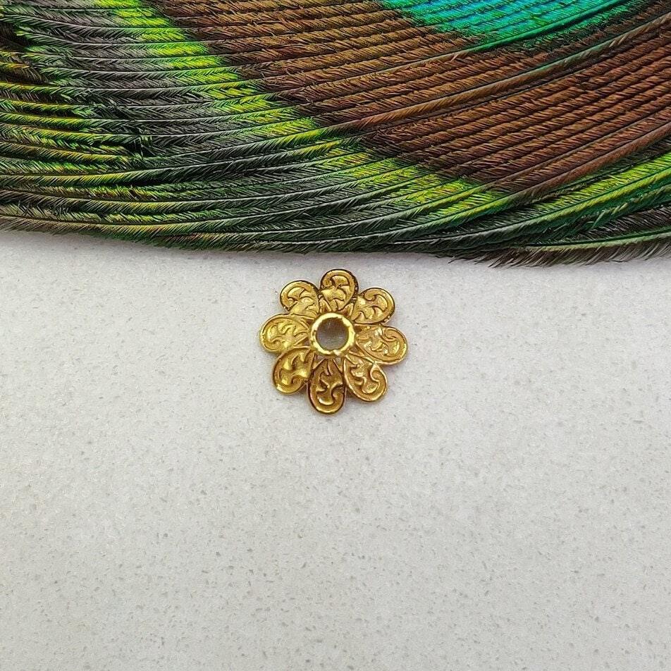 18 Carat Yellow Gold-Plated Floral Spacer Bead Cap Findings for Elegant Jewelry Designs