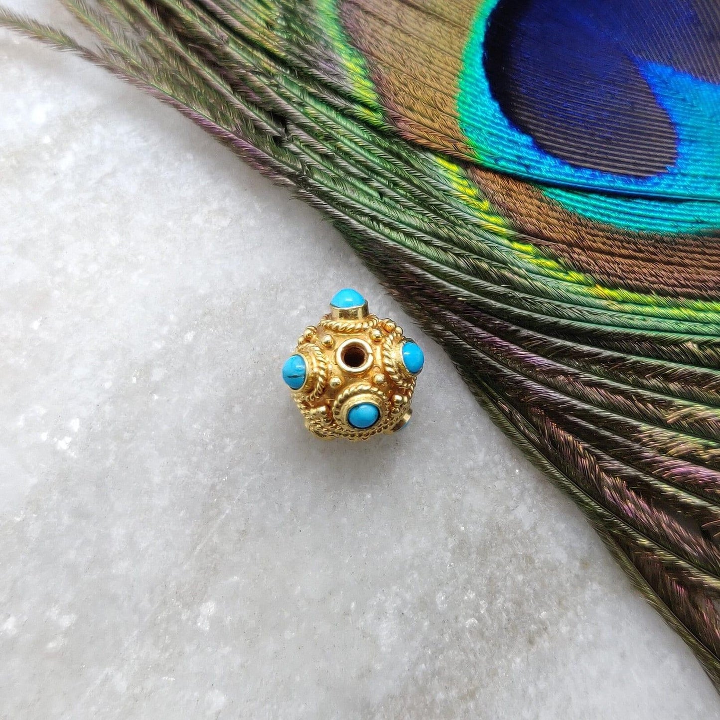 18 Carat Gold Turquoise Filigree Spacer Ball Beads
