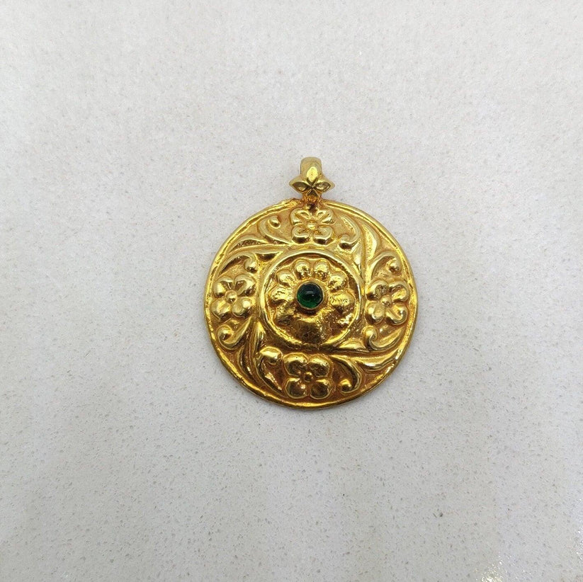 18k Solid Yellow Gold Emerald Floral Pendant