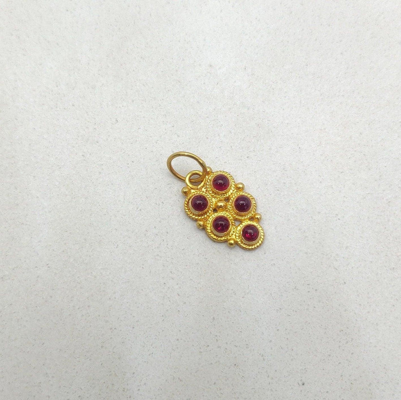 18k Yellow Gold Fancy Stone Studded Charm Pendant 15mm