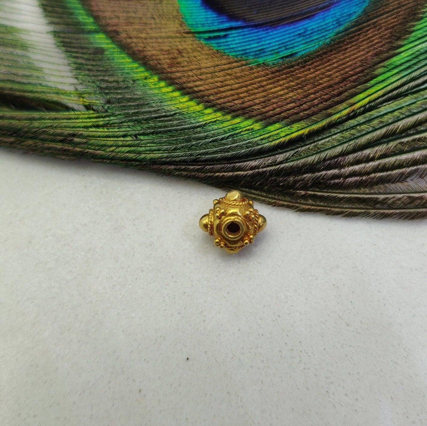 18 Carat Gold Fancy Floral Beads 9x7mm