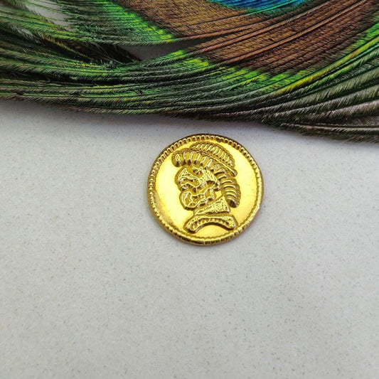 18 Carat Gold Designer Engraved Art on Gold Coin: Carved