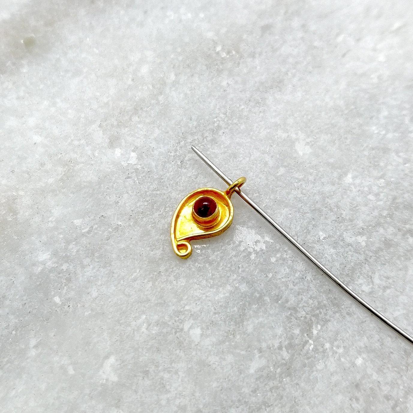 18k Solid Yellow Gold Stone Studded Leaf Charm 11x6mm - Sar Gems