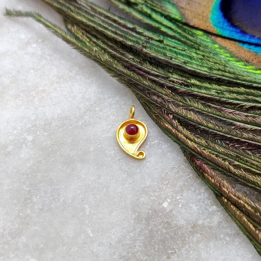 18k Solid Yellow Gold Stone Studded Leaf Charm 11x6mm - Sar Gems