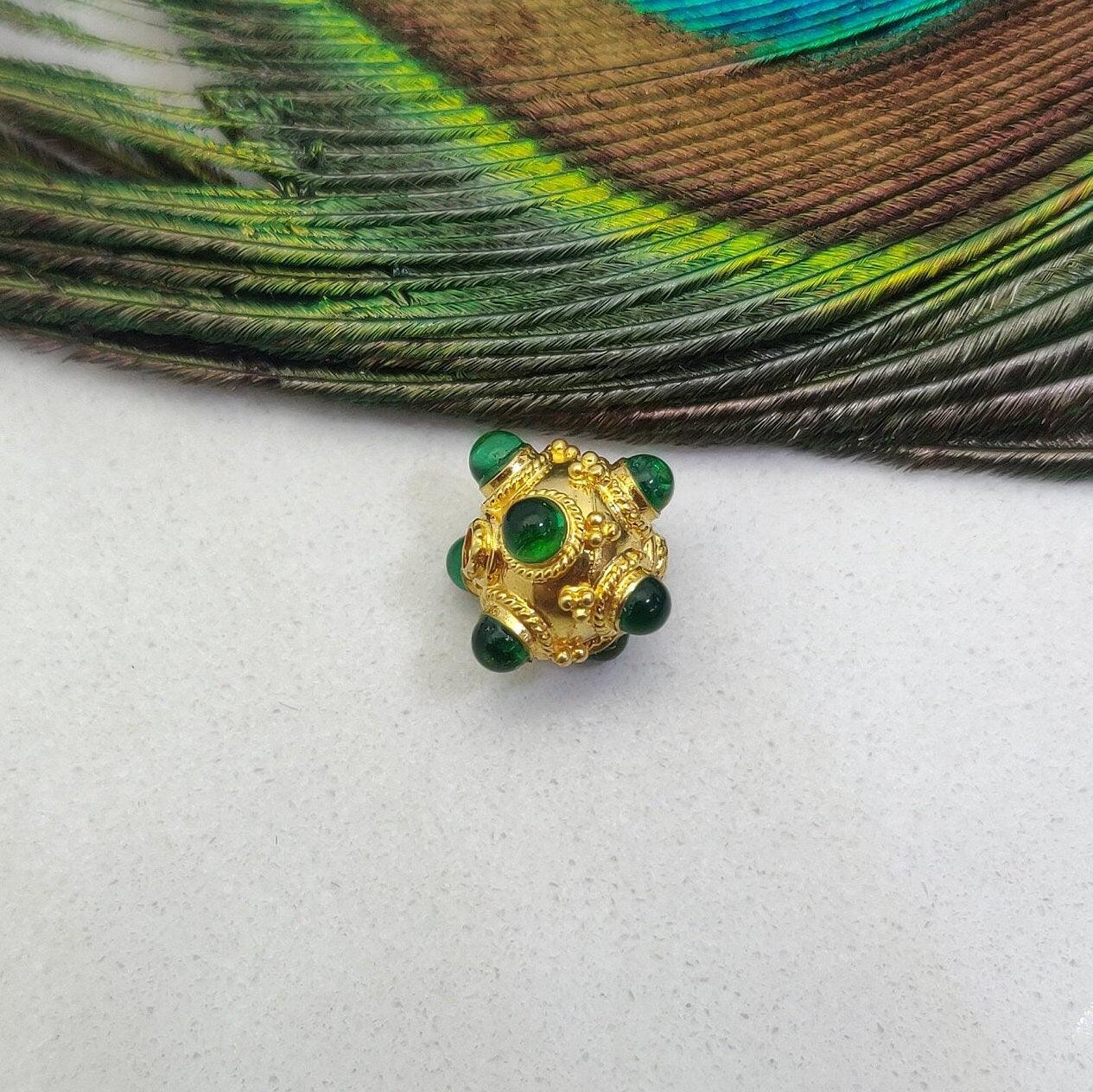 9mm 18KTT Gold Rondelle Spacer Beads Studded With Emerald