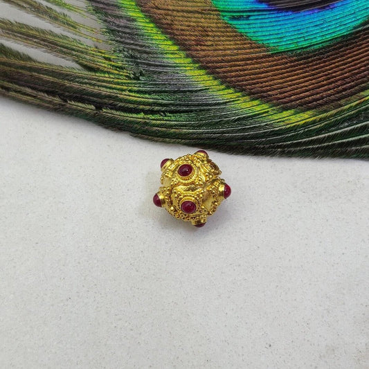 18 Carat Gold Ruby Vintage Ball Spacer Beads-11 mm